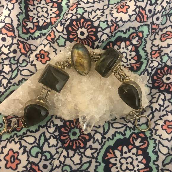 Labradorite Link Bracelet - Picture 5 of 7